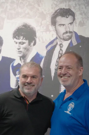 '유로파 위너' 포스텍, 크리스털 팰리스 사령탑 부임 가능성→EPL 컴백?…셀틱 복귀 가능성까지 제기