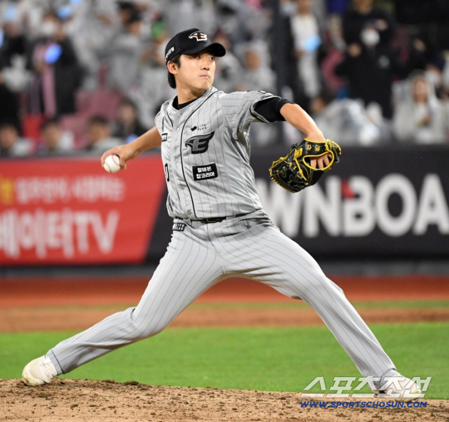 한강 바람 맞으며 공 던졌던 절박함, 눈물은 이제 그만…'지수→유호' 이…