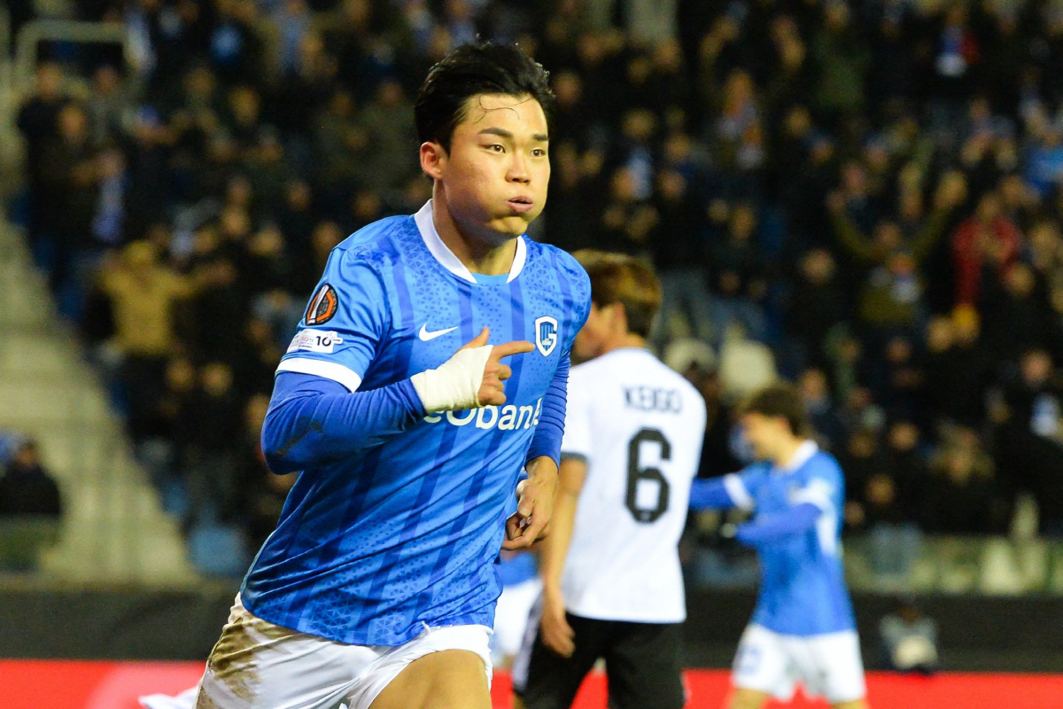 '홍명보호 초대형 호재' 차세대 공격수 오현규, EPL 입성 마지막 희망…