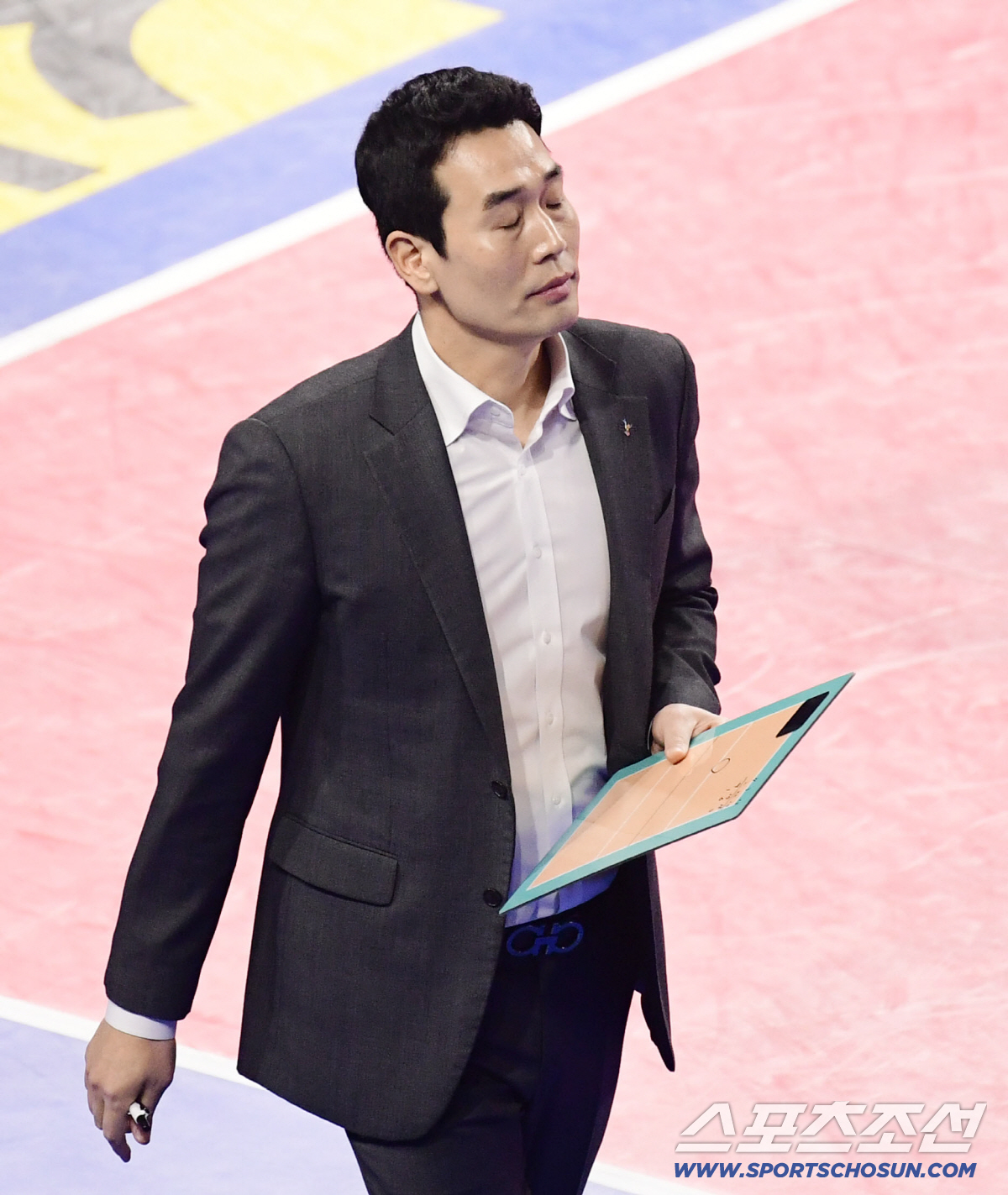 "숫자보다 중요한 건 팬" 정관장 고희진 감독의 간절한 호소, "자네테 …