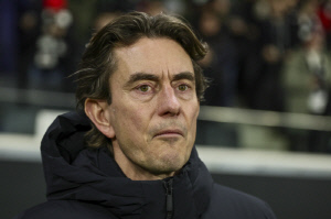 [공식 기자회견]'뒤늦은 해명.. 순진한거야 이해해달라는 거야' 세메뇨를 '돈 싸움'에서 맨시티에 빼앗긴 토트넘 프랭크 감독 