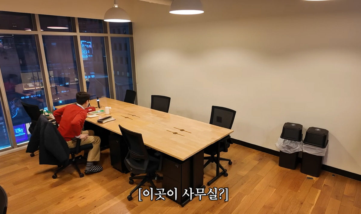 '갓생러' 김영철, 청담동에 '럭셔리' 개인 사무실 오픈…"예전부터 사무…