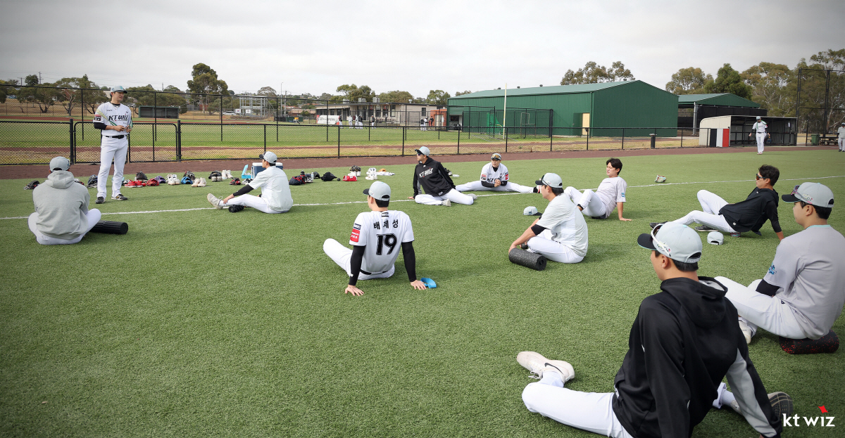 40도 폭염에 두피 화상 → 24시간 비상대기까지…"우리가 있기에" KT…