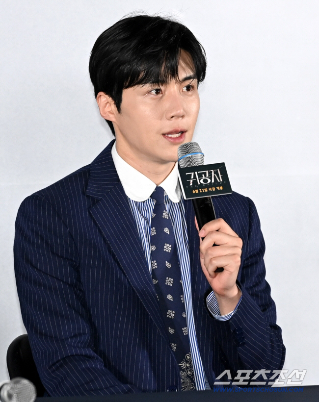 “제2의 차은우인가”…김선호, '로코킹' 이미지 회복 직후 불거진 탈세 …