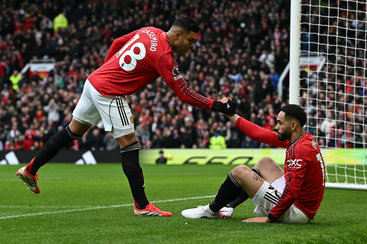 '91분 동점골 실점→94분 결승골' OT 극장 개봉…맨유, '노룩 어시…