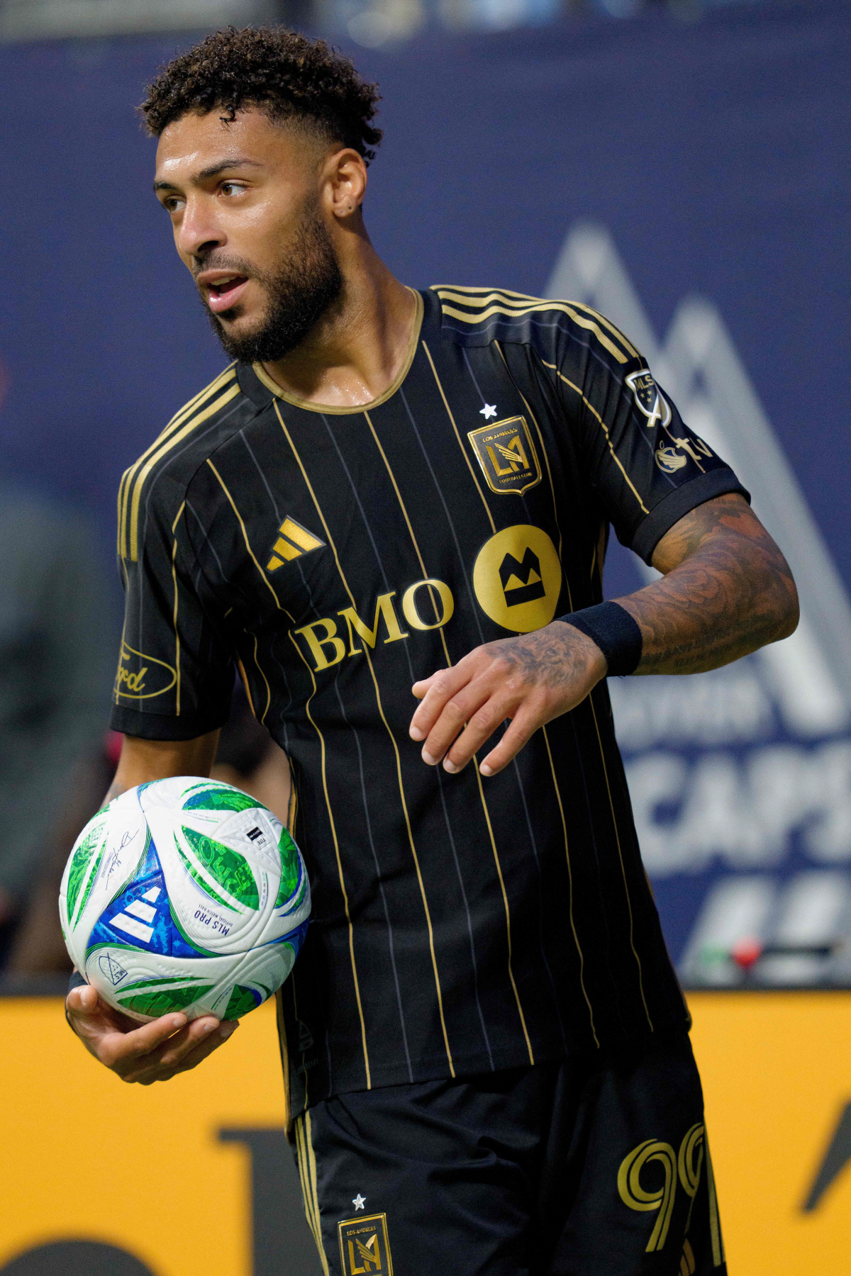 [속보] 손흥민 대통곡할라, 최고 파트너 부앙가와 6개월 만에 이별 위기…