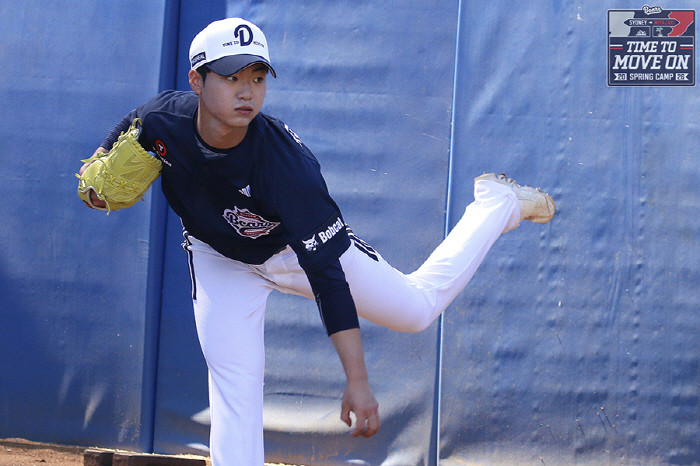 "깨져도 보면서 프로를 느끼고 싶다" 투수 전문가 감독이 찍은 신인들, …