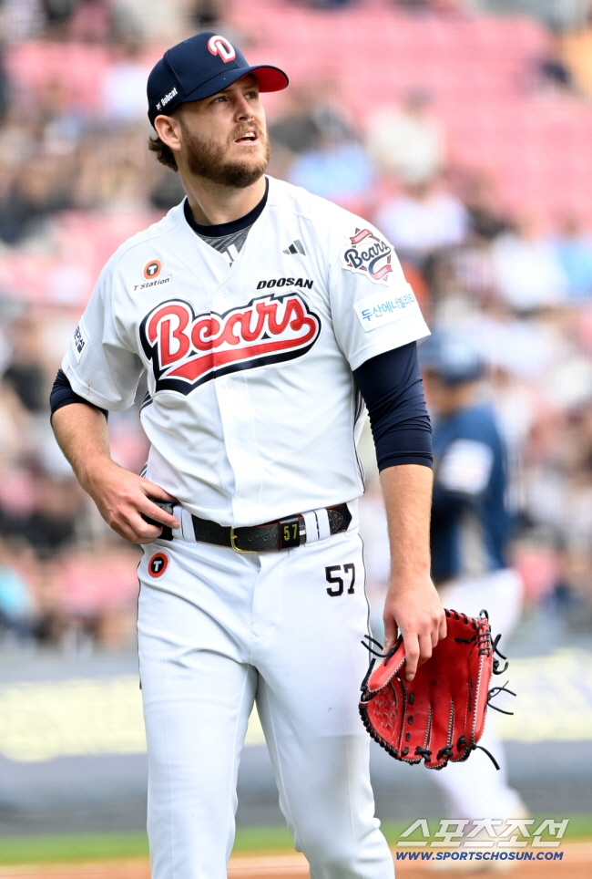 ‘진짜 온다고?’ 14억 풀베팅에 12패 굴욕…WS 챔피언은 왜 KBO에…