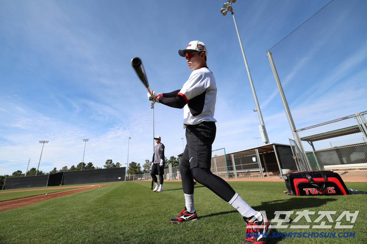 "2연패 도전 기회 자주 오지 않아. 놓치지 않겠다." 10억원 더줘도 …