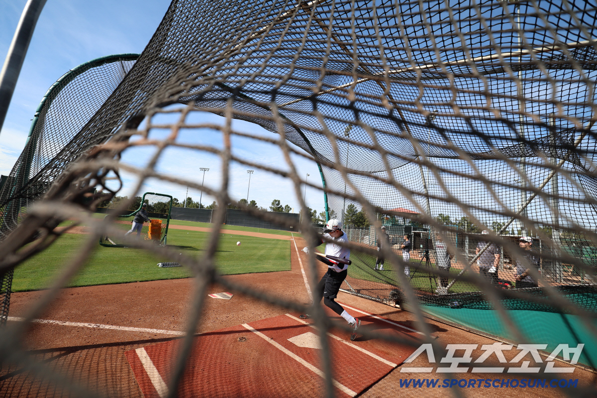 "2연패 도전 기회 자주 오지 않아. 놓치지 않겠다." 10억원 더줘도 …