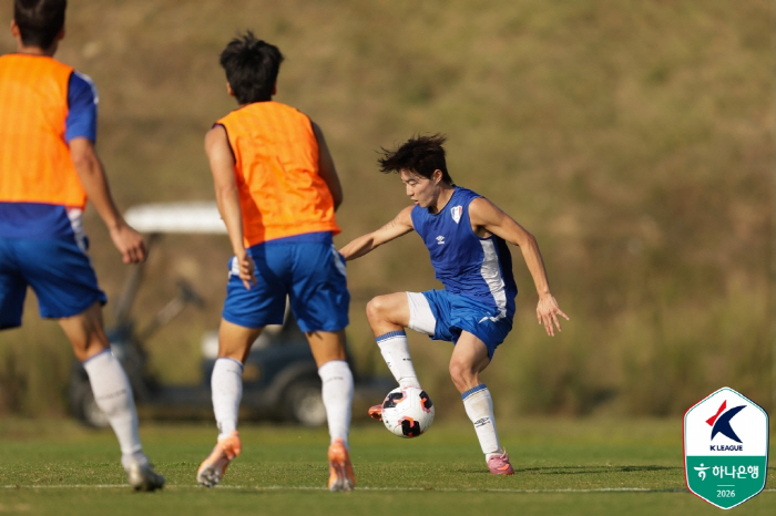 '몸보다 머리 쓰는 중' 변하고 있는 수원, "한마디씩 성장 중" 미소 …