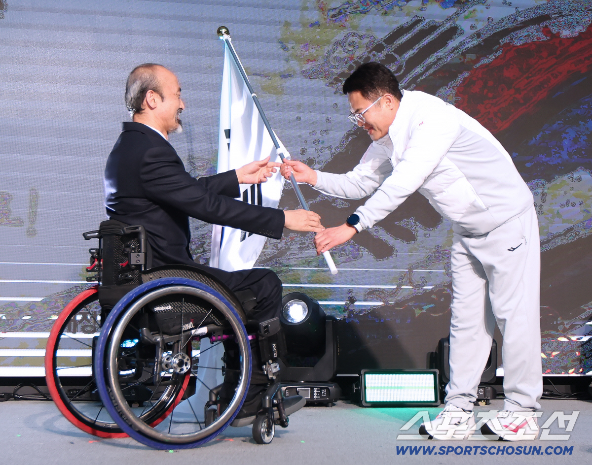 "멈추지 않는 도전, 투혼의 금빛으로!" 밀라노-코르티나패럴림픽 선수단 …