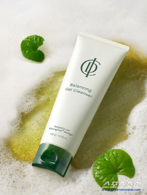 리만코리아, 자이언트 병풀 담은 ‘ICD 밸런싱 젤 클렌저’ 출시