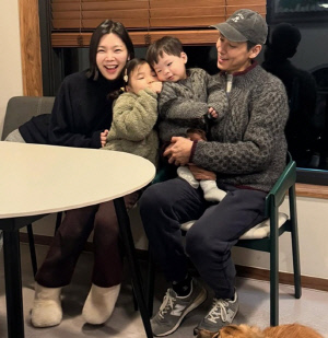 윤남기♥이다은, 재혼 후 네가족 여행 