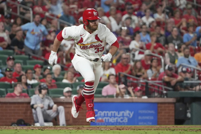 초대형 삼각 트레이드 터졌다! 팀 해체하나? 진짜 다 팔아버리네 → 리빌…