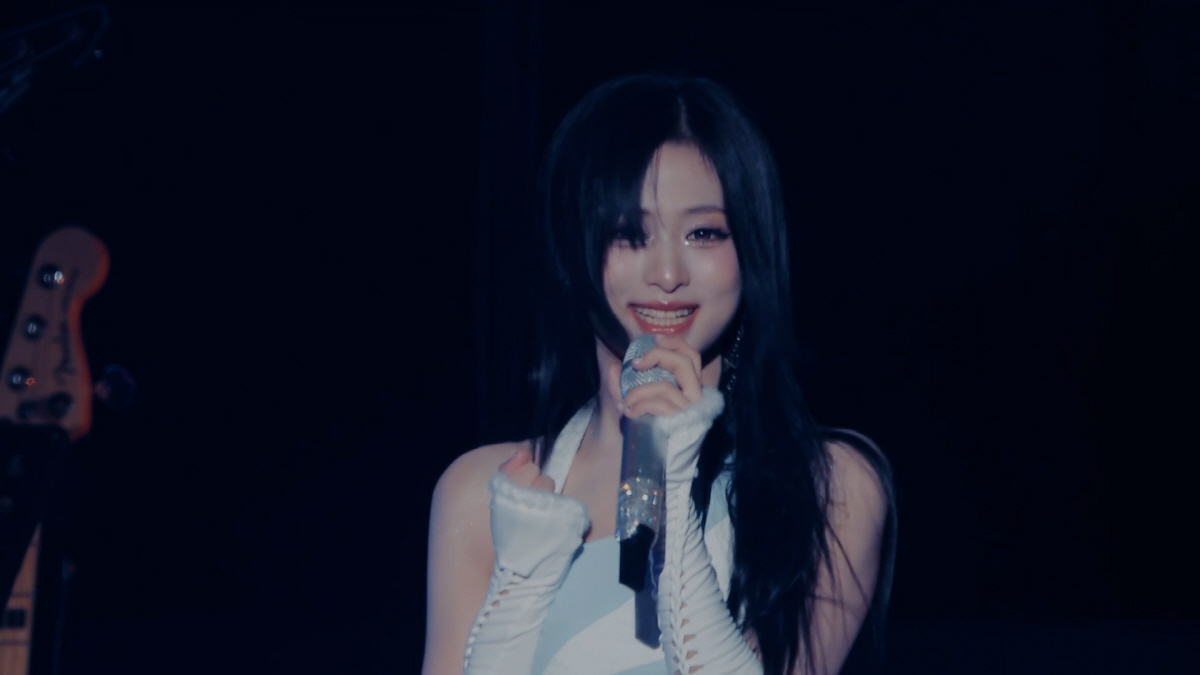 베이비몬스터, 재작년 앨범 수록곡 역주행에…'엠카' 재등장→라이브 클립 …