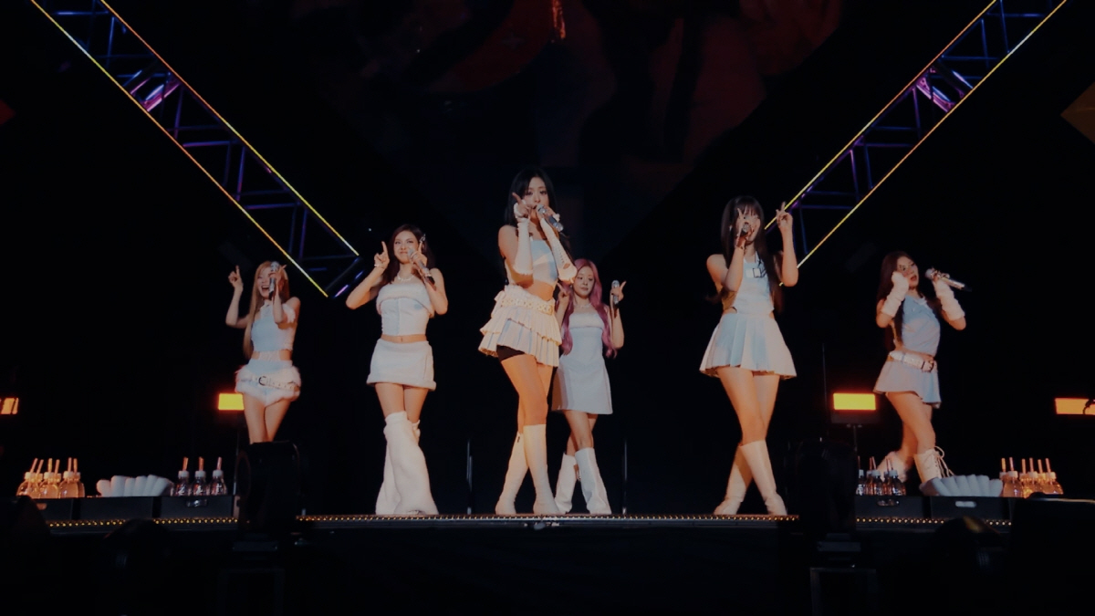 베이비몬스터, 재작년 앨범 수록곡 역주행에…'엠카' 재등장→라이브 클립 …