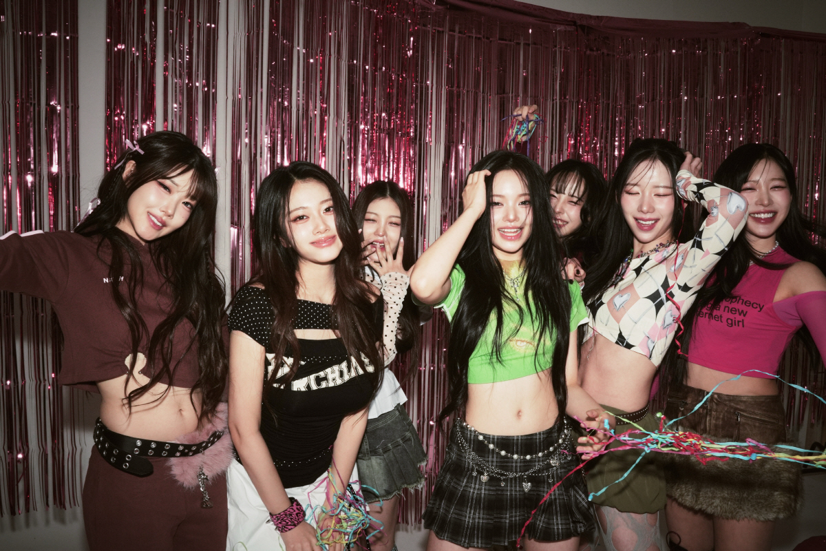 클라씨, K팝 히트메이커 엘캐피탄 손잡고 컴백