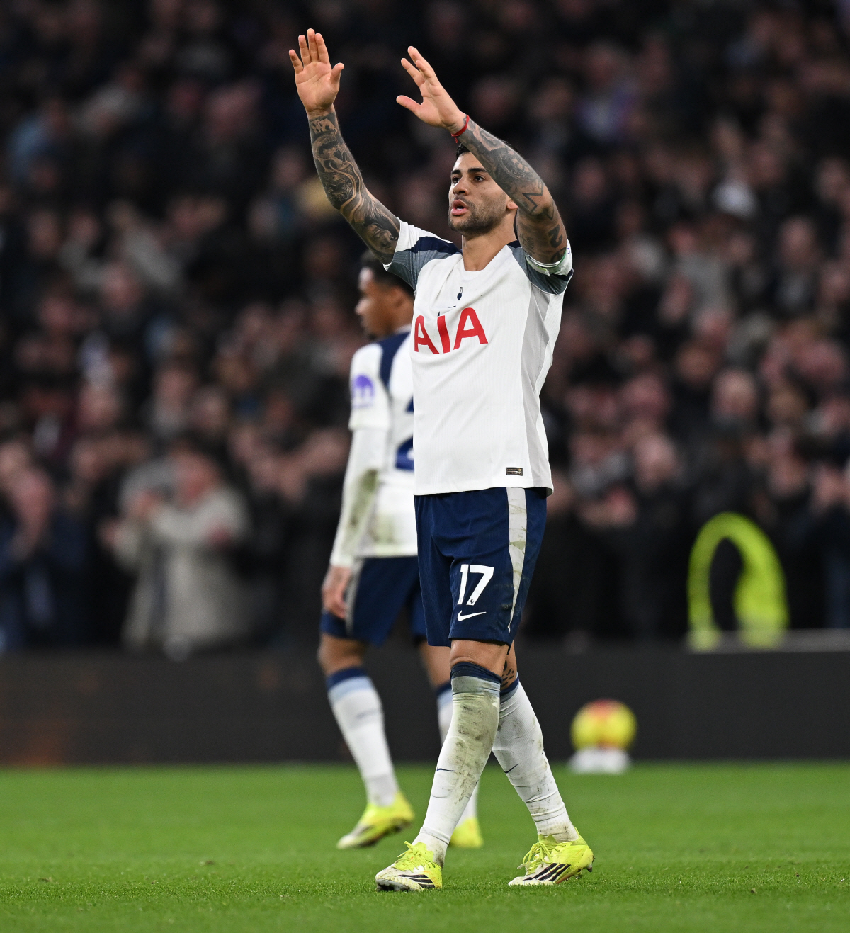 난 손흥민처럼 참지 않아, '토트넘 주장' 로메로 폭탄 투하 "믿기 힘들…