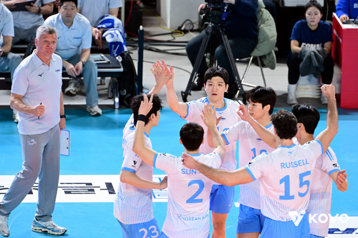 셧아웃 완승, 그런데 아시아쿼터 선수가 사라졌다? "우리팀 주전은…"