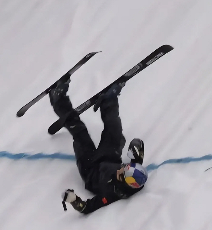 "척추가 뽑힌 듯 대통곡" 목숨 걸고 얻어낸 중국의 영광, 하지만 돌아온…