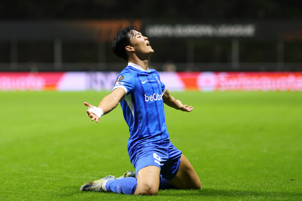 '韓 역사적 이적 오피셜 직전' 257억 초대박...'EPL 무산' 오현규 튀르키예 명문 베식타스 입단 합의 "4일 메디컬 진행"