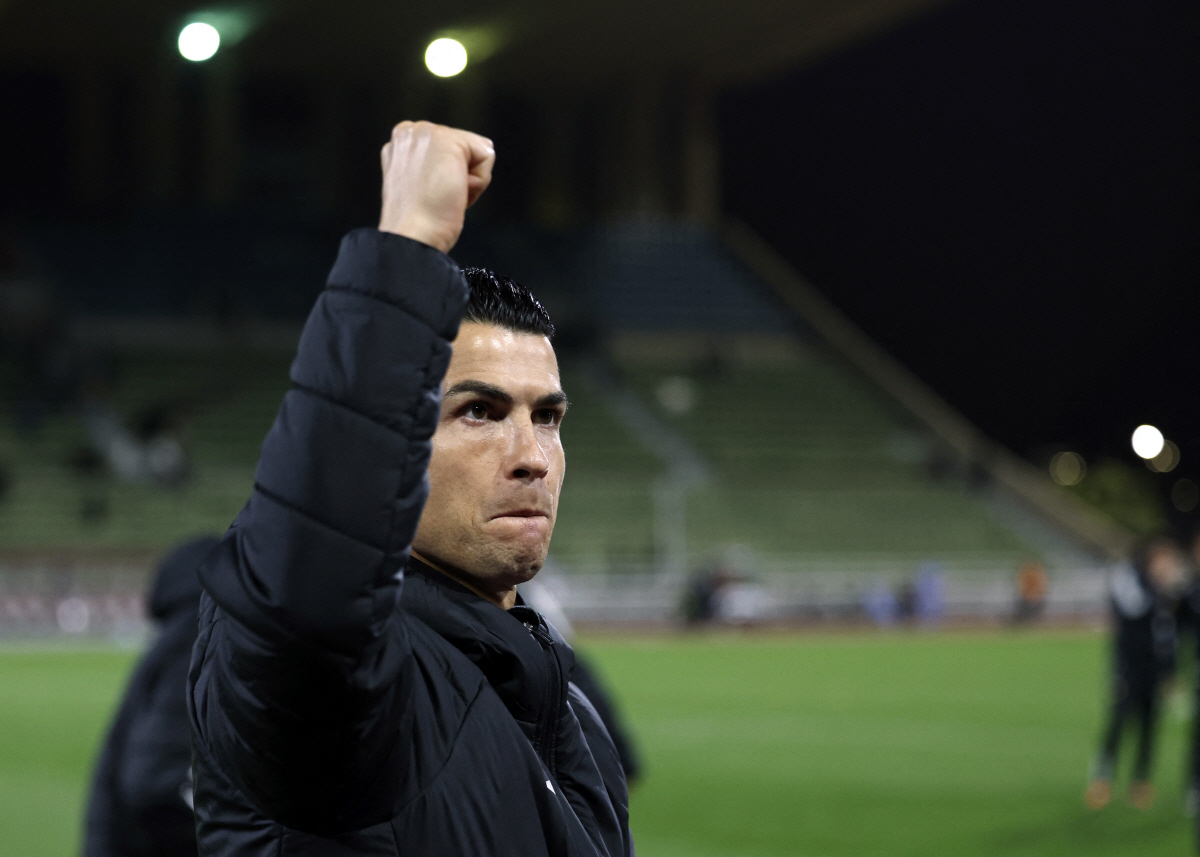 호날두(41, 맨체스터 유나이티드) 오피셜 불가능...다 늙은 슈퍼스타 …