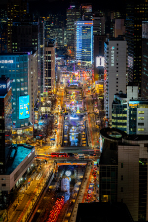 2025 빛초롱축제·광화문 마켓, '관람객 사상 최다' 서울 대표 겨울축제 발돋움