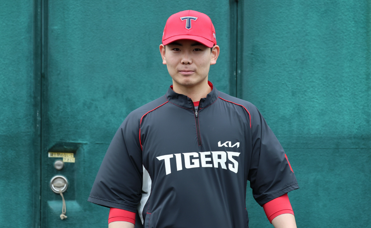 '연봉 폭풍 인상' KIA 역사 쓴 신예 처음이라니, 묻고 또 배웠다…"…