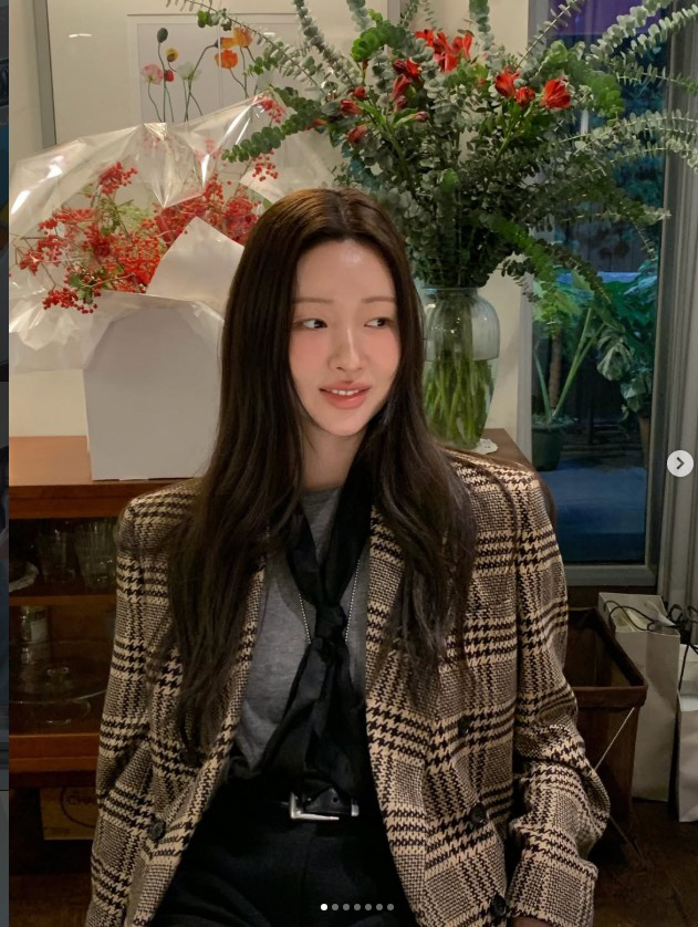 "일반인이라더니"…'하정우♥' 차정원, 패션·뷰티 업계 휩쓴 스타일 아이…