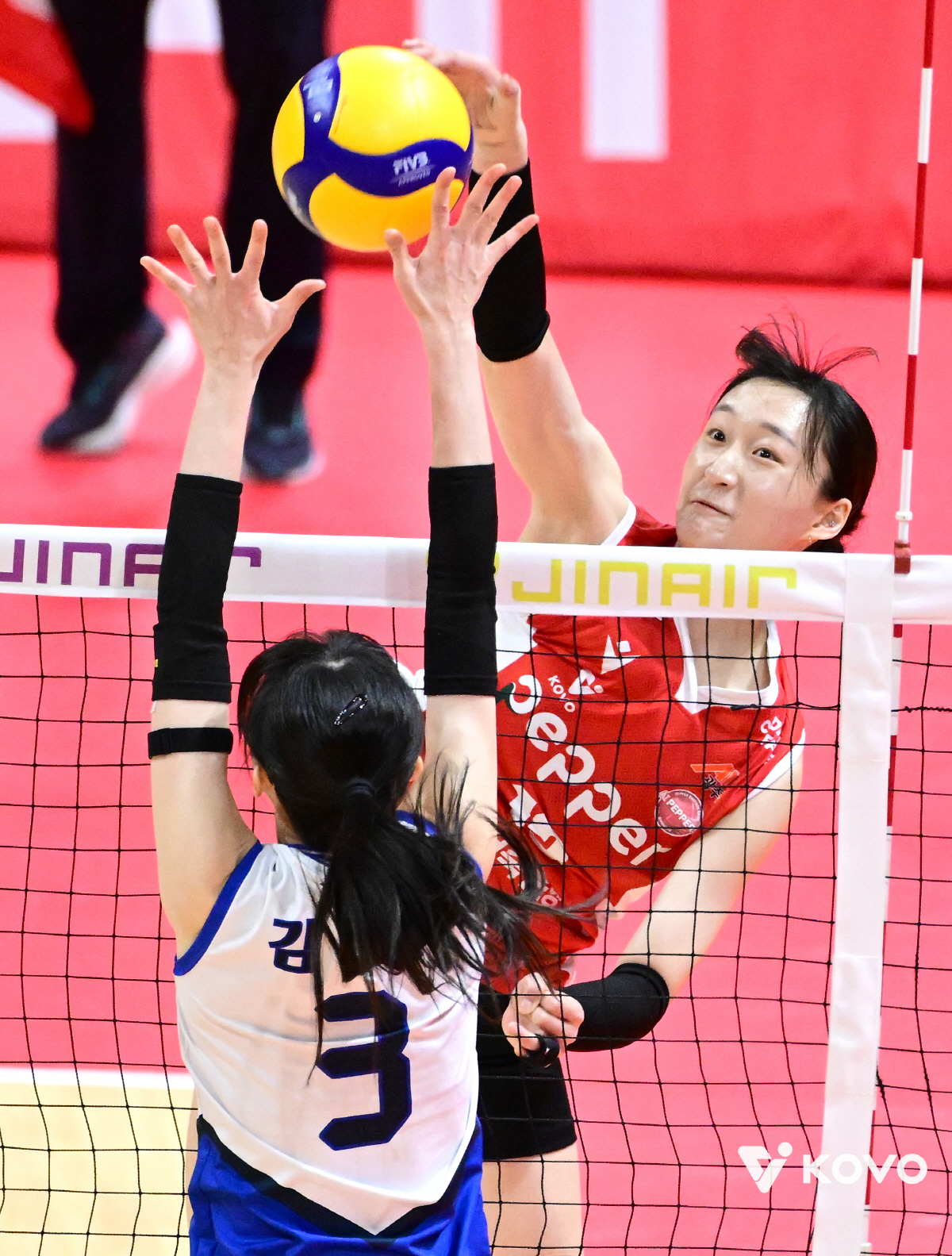 7777 다음은 6? → 만년꼴찌 페퍼저축은행, 역대 최고성적 확실시..…