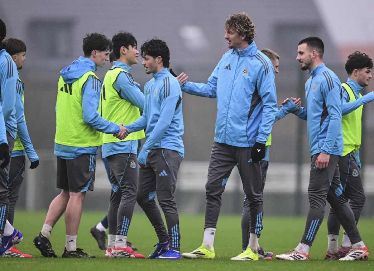 韓 20호 프리미어리거 박승수 초대박? 최연소 EPL 계약→최연소 데뷔까…