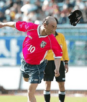 이덕화, 가발 벗겨진 전설의 헤딩짤 공개 