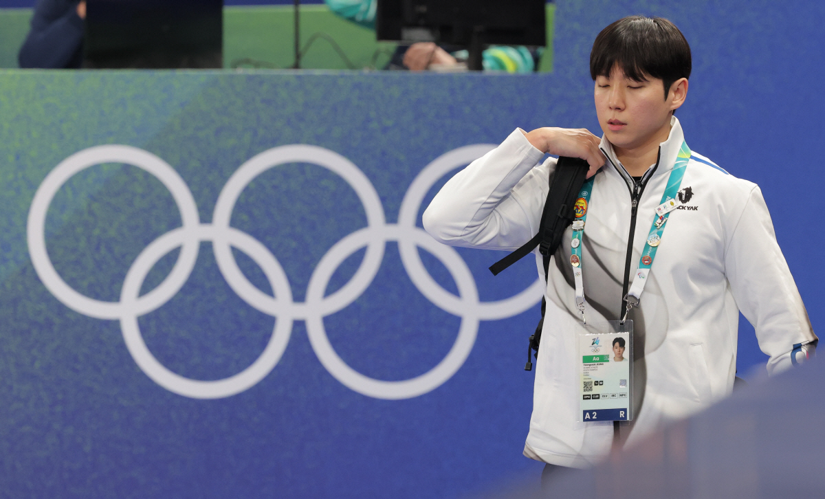 "기적 없었다!" '조기 종료 완패' 韓 김선영-정영석 컬링 믹스더블, …