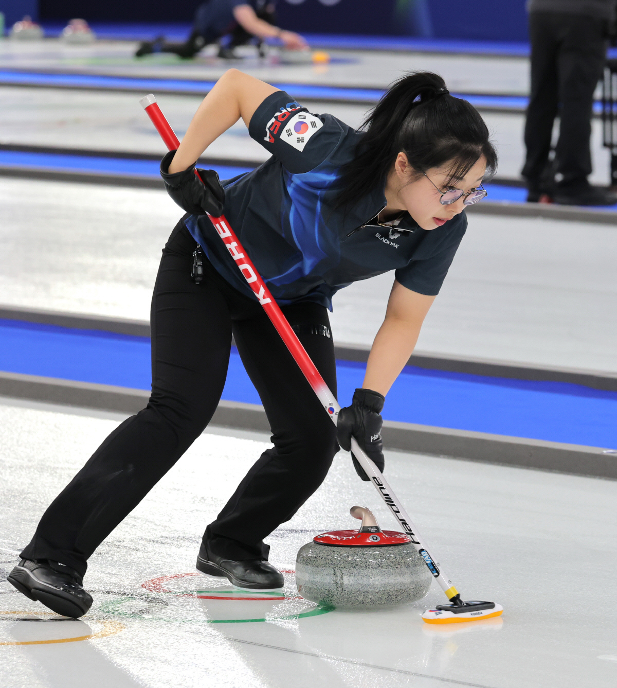 [밀라노 LIVE]"정전"→"판정 논란 이슈" 韓 김선영-정영석 컬링 믹…