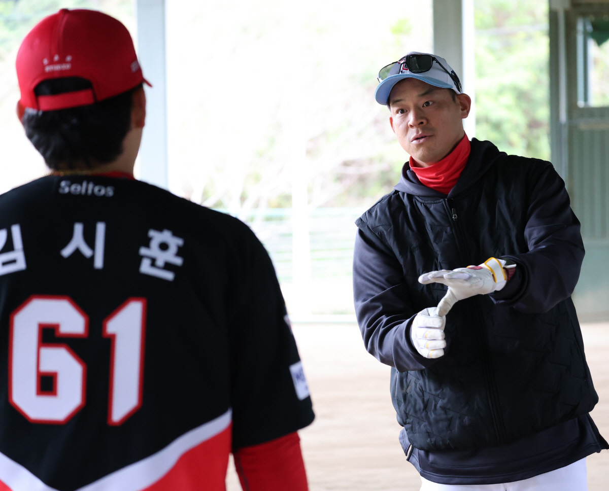 'ERA 8.06' 사연 있었네, KIA 트레이드 승부수 이 악물었다…"…