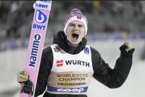 충격 사건 '은밀 부위 조작' 유니폼이라니, 올림픽 금메달리스트 적발→감독 18개월 정지...미친 스캔들 재조명