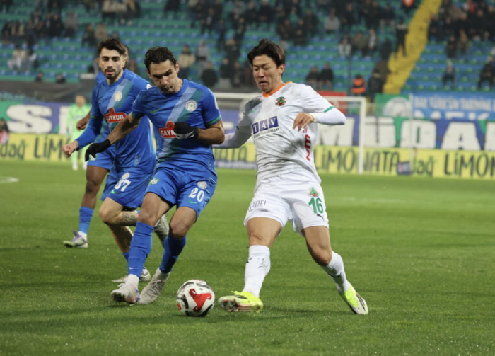 '韓 축구 대박, 튀르키예 코리안더비 임박!' 베식타스 240억 '신무기…