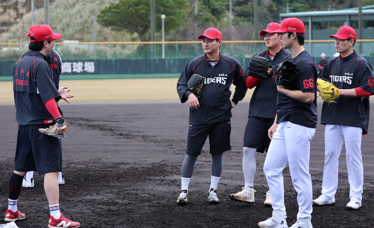 "한화도 갑자기 2위 갔잖아요" 왜 KIA 반등 자신했나…FA 이적생의 …