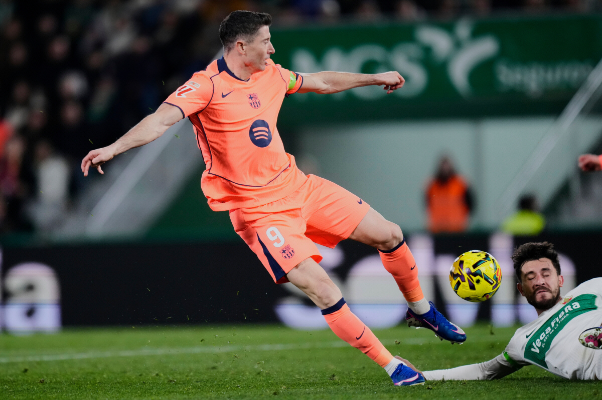 '흥민씨, 저 미국 안갈거 같아요' LA FC 동행 불발? 바르셀로나, …