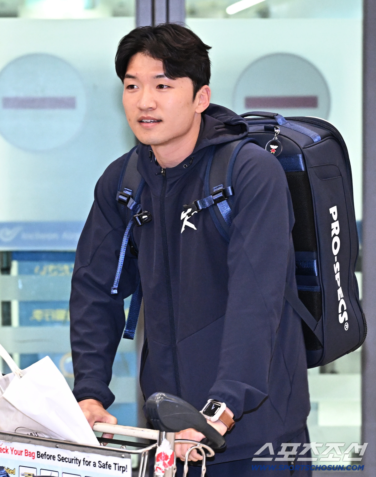 문동주 어깨 이미 30일부터 아팠다 + 홍창기 빠지고 구자욱·문현빈 승선…