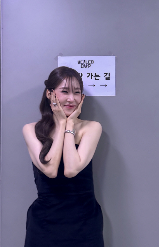 티파니♥변요한, 커플링 대놓고 티내네..열애 흔적 또 포착