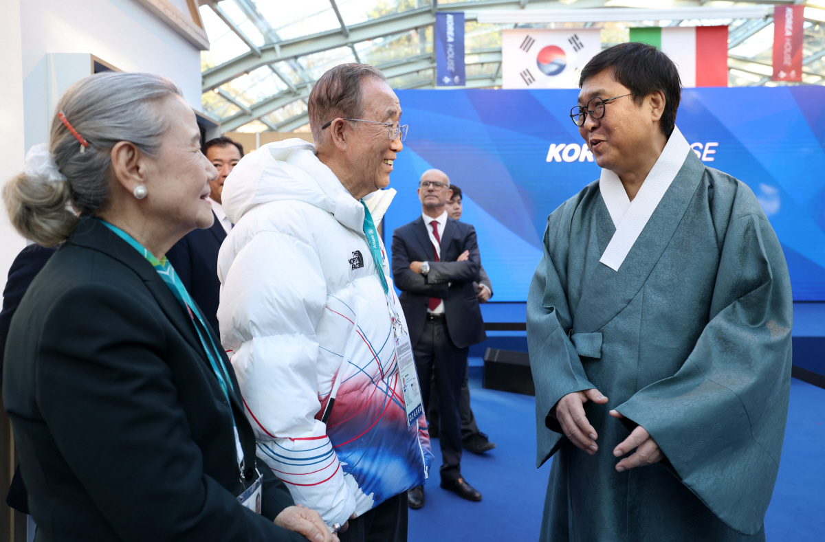 "'갓'승민 회장님" '케데헌'갓 쓴 유승민 대한체육회장+한복 입은 최휘…