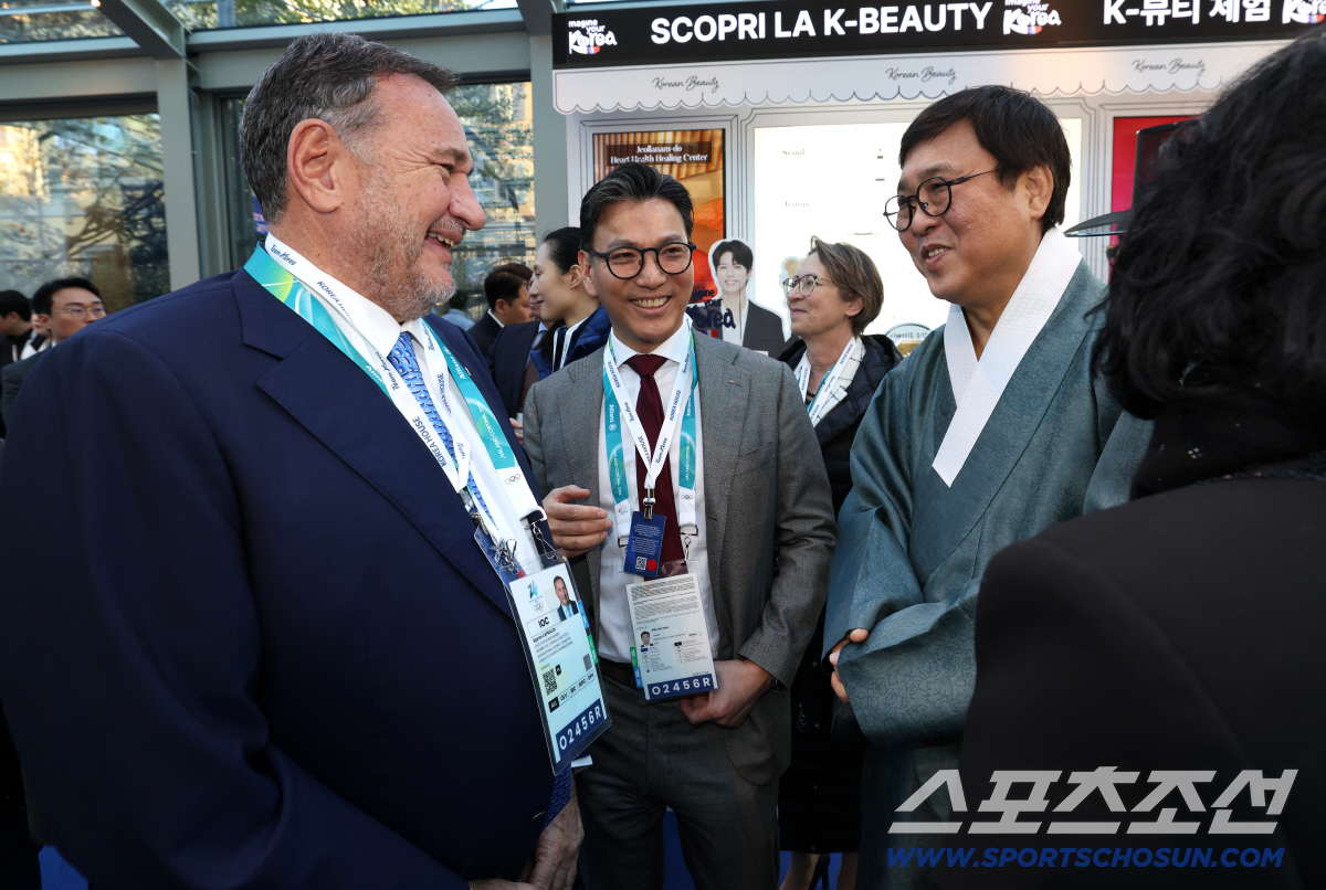 "'갓'승민 회장님" '케데헌'갓 쓴 유승민 대한체육회장+한복 입은 최휘…