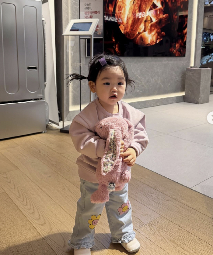 박수홍 딸 재이, 클수록 박수홍 닮아간다더니...사진 보니 '인정'