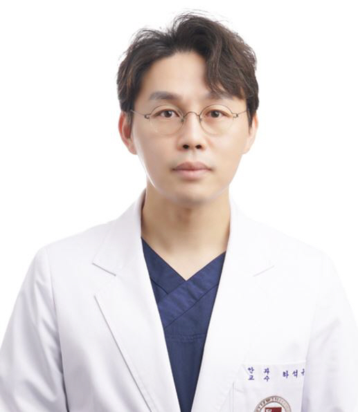 눈 어긋나 보이는 '소아 사시', "치료 시기 놓치면 약시 가능성"