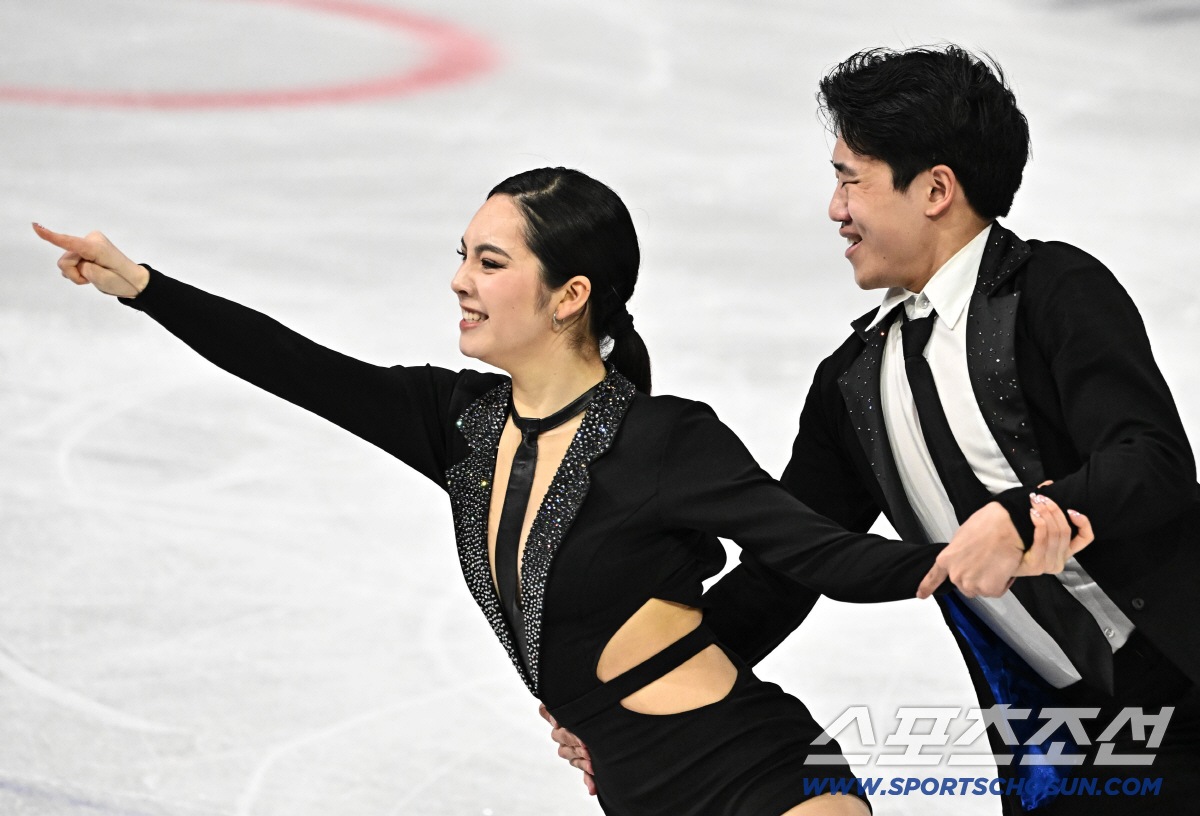 [밀라노 LIVE]'연기 이후 연신 기침'→"새벽 2시 기상"...'생애…