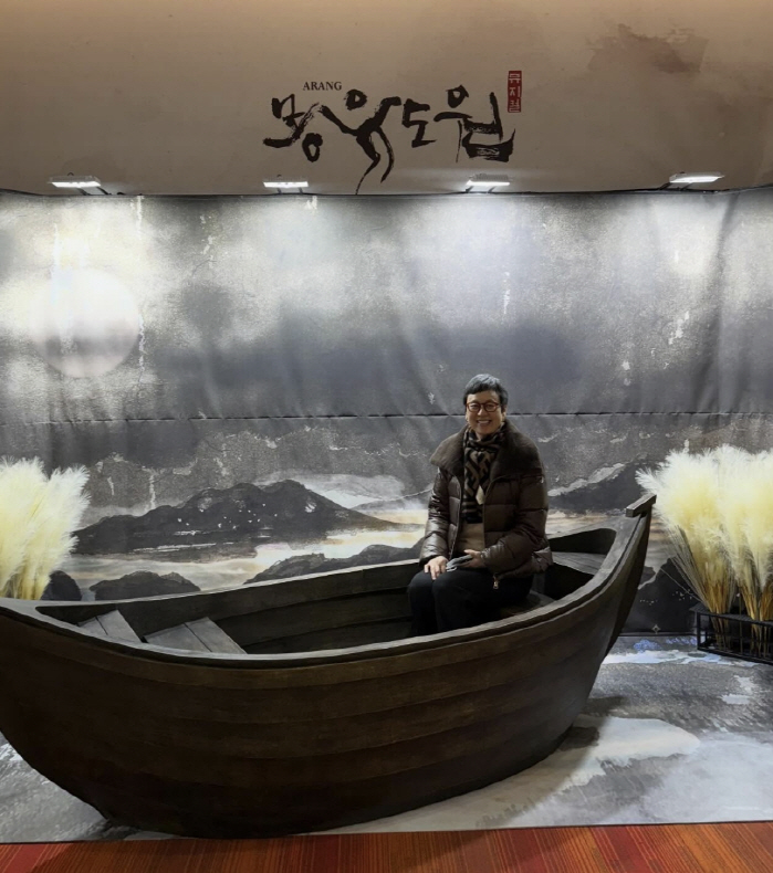 '유방암 투병' 박미선, '삭발한 머리' 많이 자랐네..."뮤지컬 보며 …