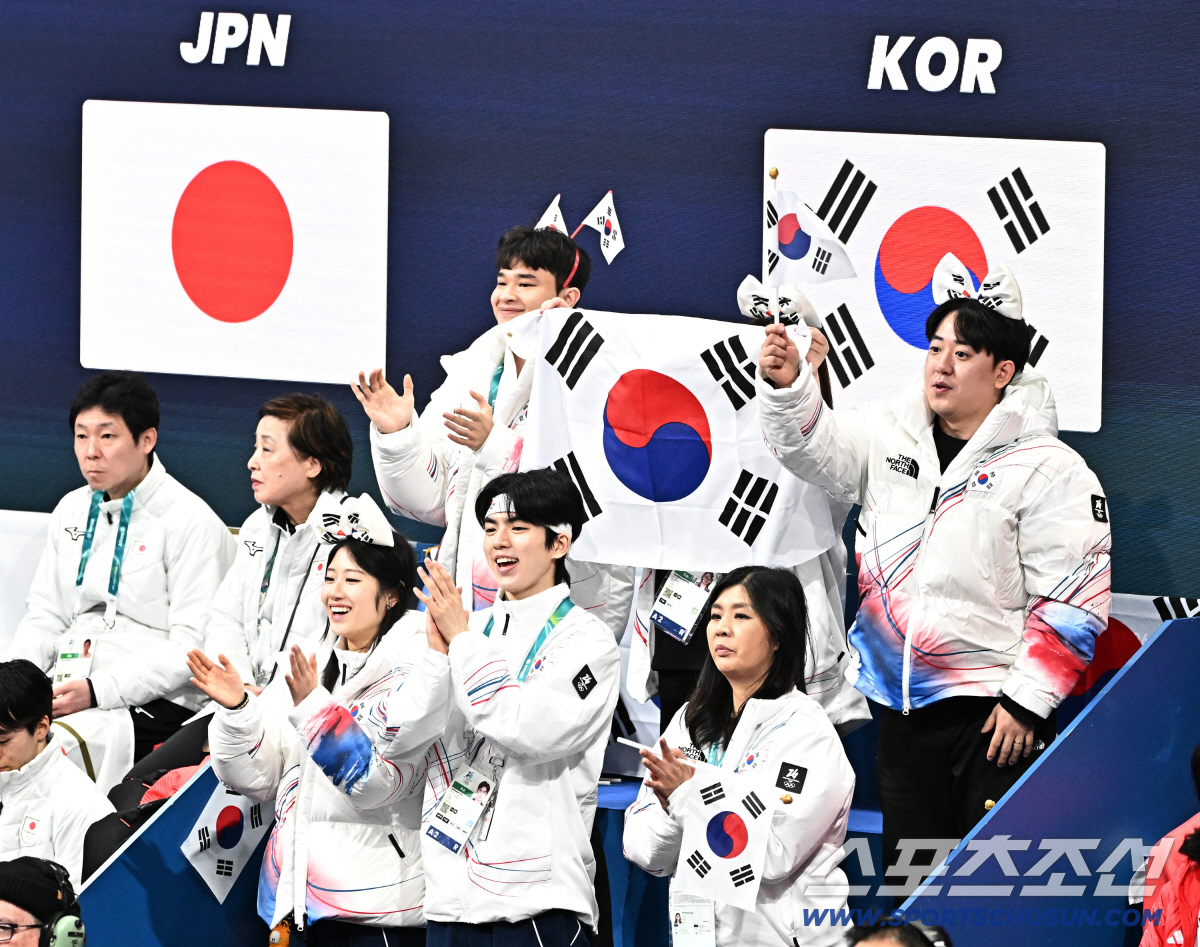 [밀라노 LIVE]'차준환 아이디어' 특급 세리머니 있었다...'8년 만…