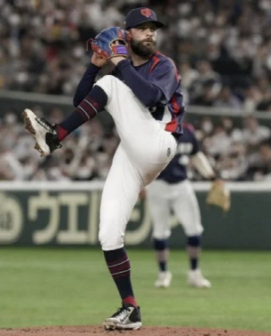 116㎞ 체인지업에 망신당한 오타니, 사인까지 받더니 그 체코 전기회사 직원 또 만나나?